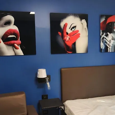 ベッド・アンド・ブレックファスト Blu タラント