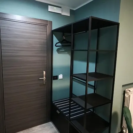 Oda ve Kahvaltı Blu